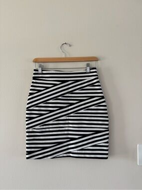 Express Black and White Diagonal stripe Bandage Pencil Skirt